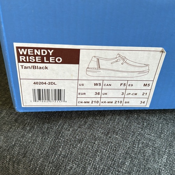 Hey Dude- Wendy Rise Leopard, Size 5, NWT - Picture 4 of 4